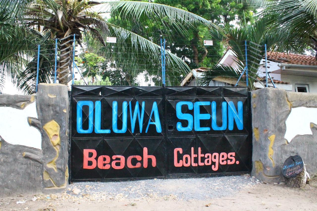 Oluwa Seun Beach Cottages, Mtwapa モンバサ エクステリア 写真